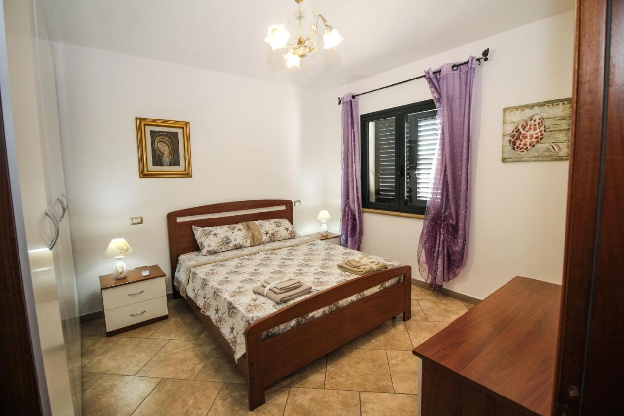 Apartamento Casa Di Fabia SantʼAntìoco Exterior foto